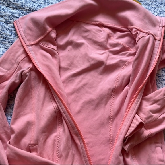 Lululemon Jacket - Picture 3 of 5